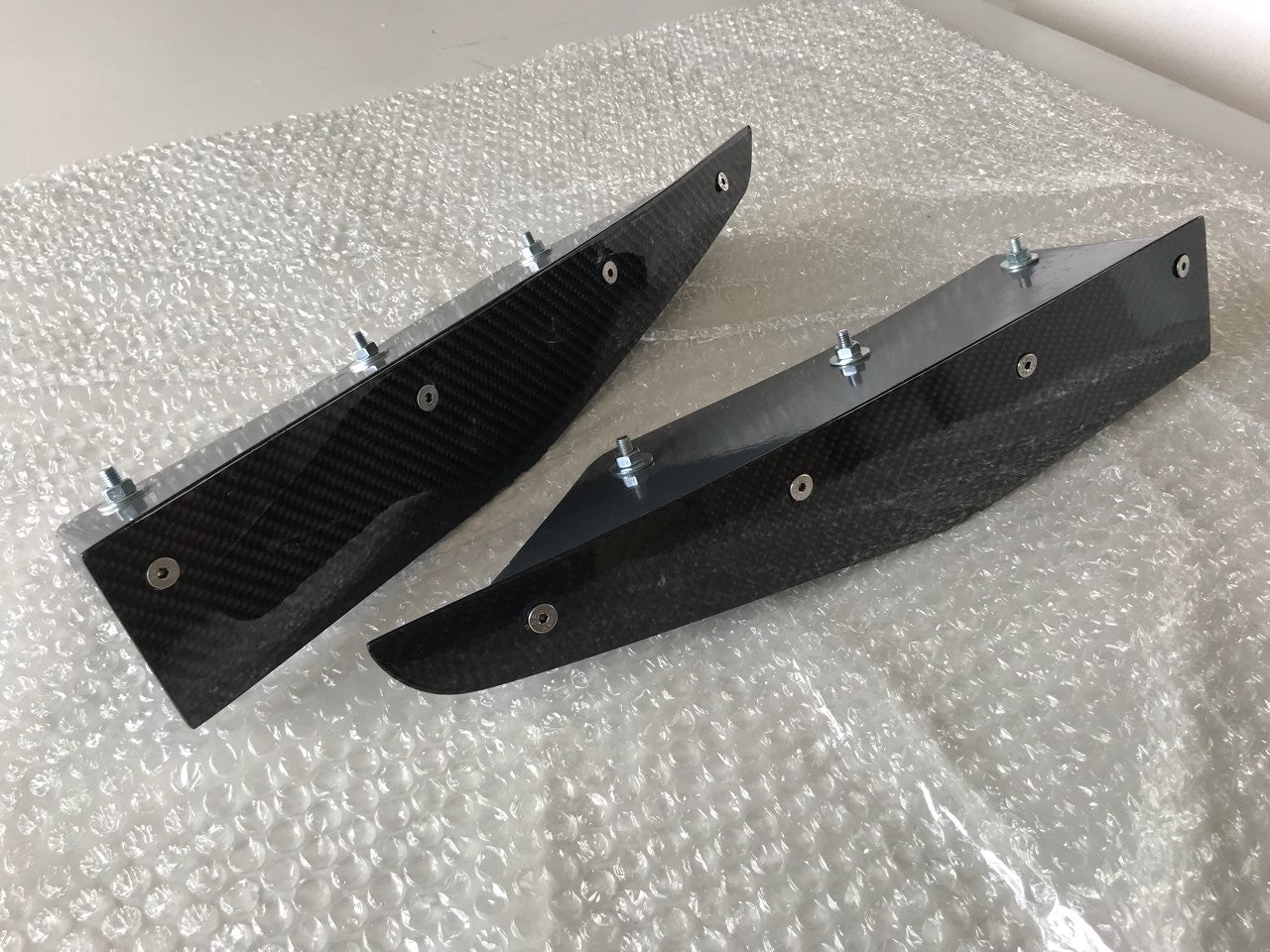 BMW E46 Carbon Fiber rear fins / lips