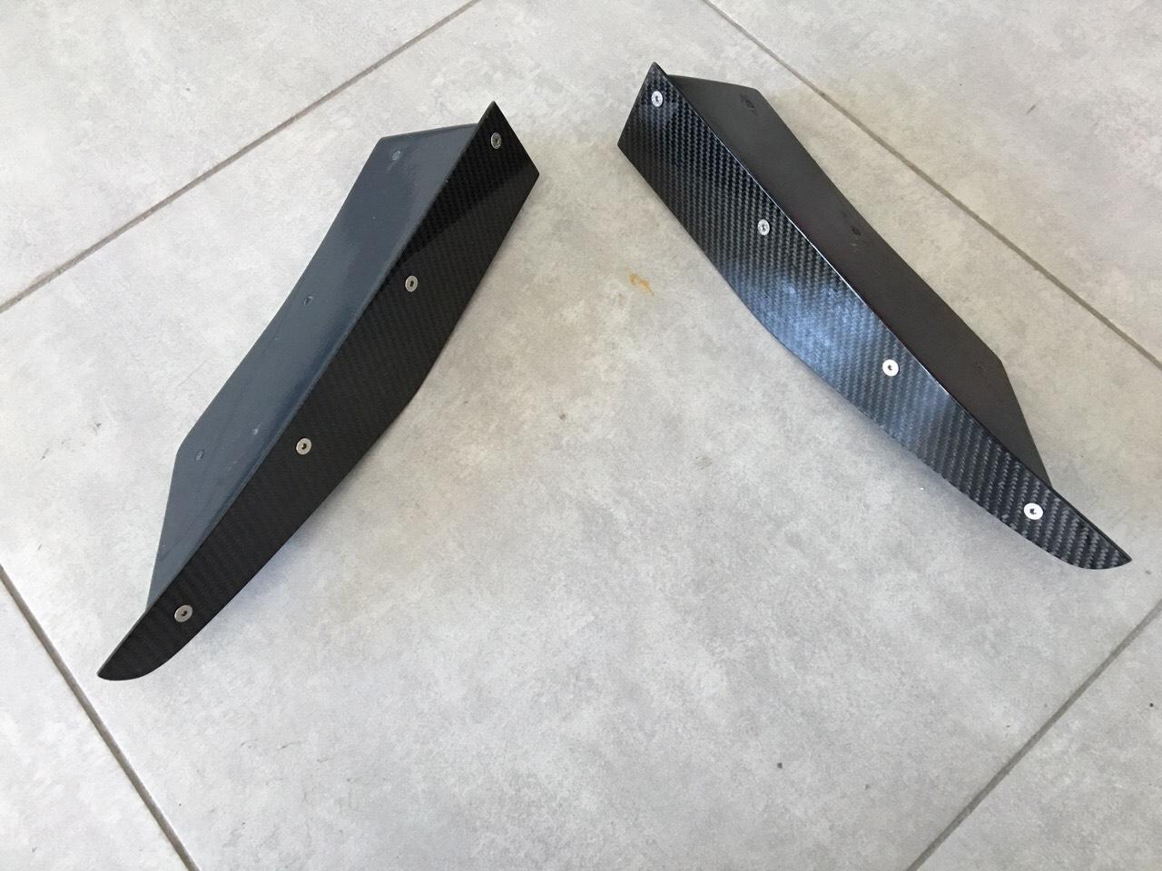 BMW E46 Carbon Fiber rear fins / lips